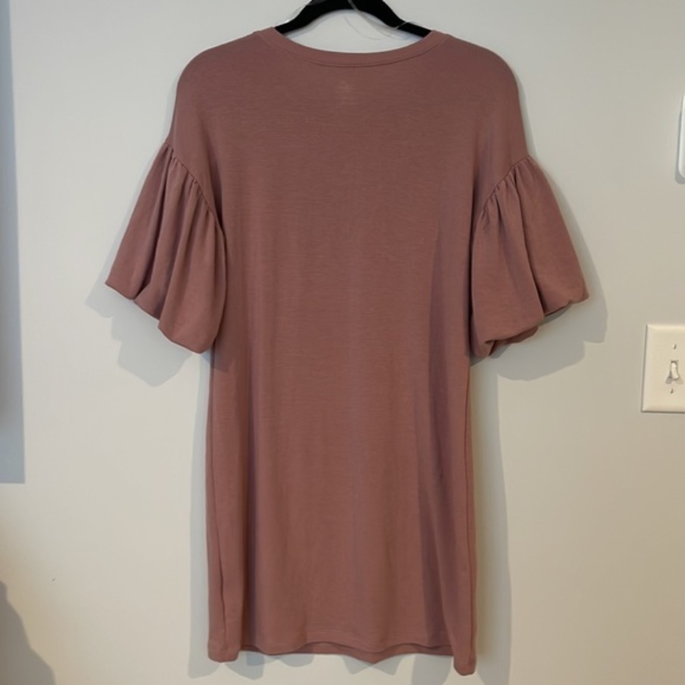 Francesca’s Alya Bell Sleeve Mauve Dress - Picture 5 of 6